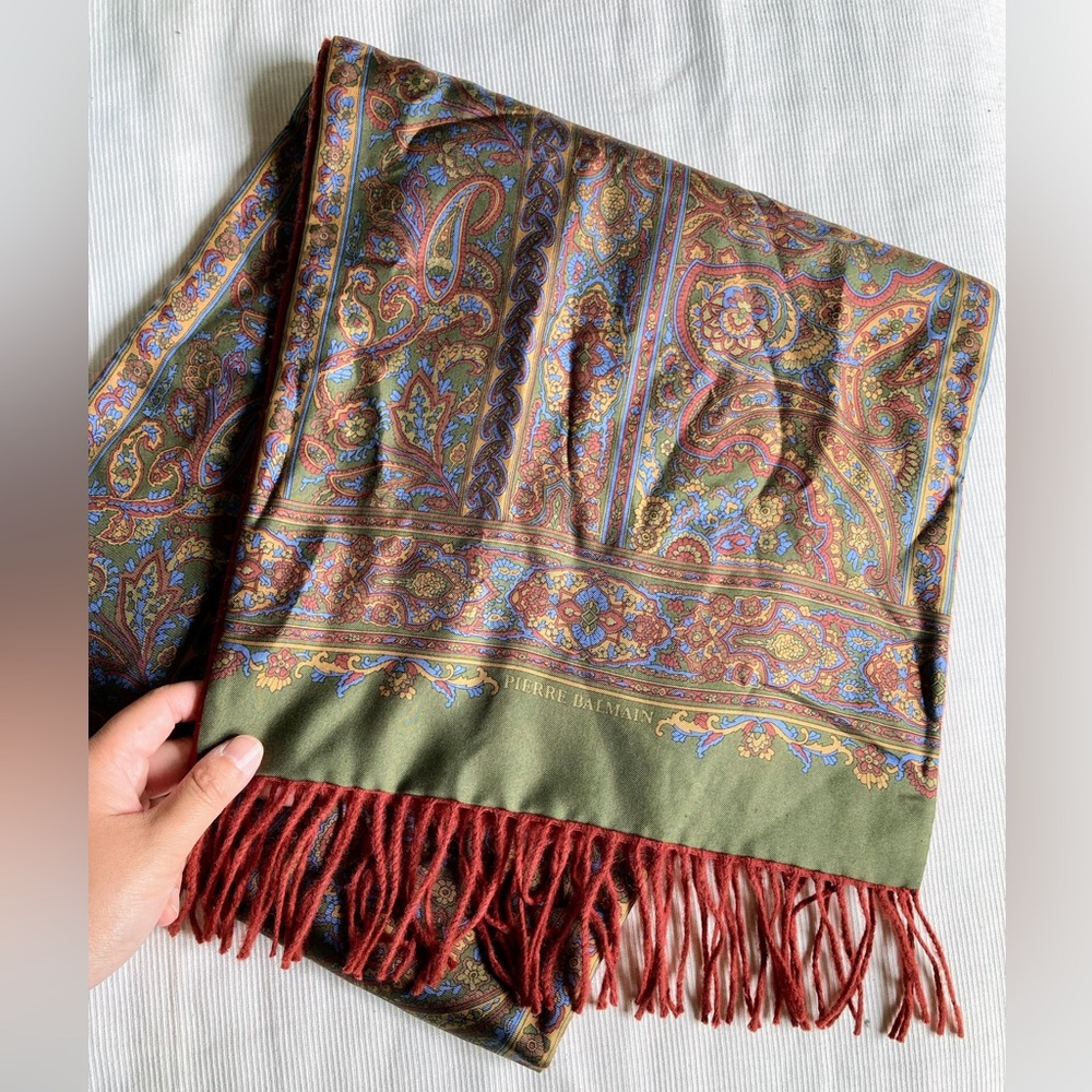 PIERRE BALMAIN Vintage Scarf in Maroon/Multicolor Paisley, VGUC - Picture 3 of 16